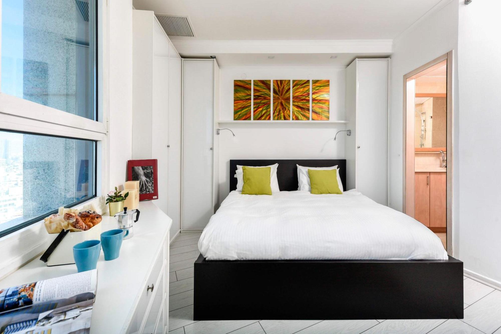 Superb Beachfront Apartments With Shelter By Sea N' Rent Tel-Aviv Kültér fotó